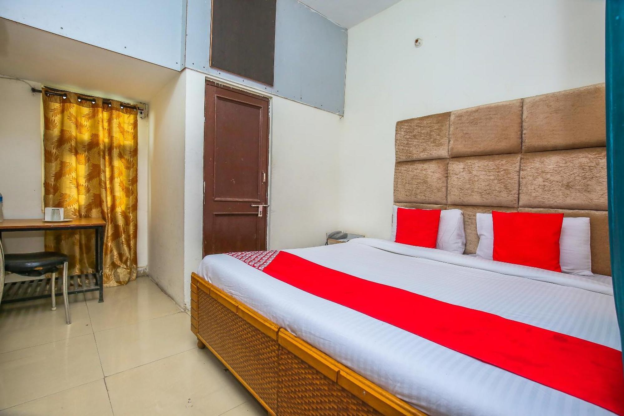 Hotel O Rr Villa Chandigarh Exterior photo